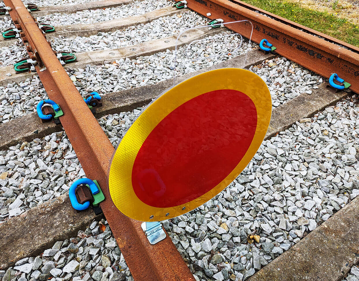 Magnetic Stop Signs For Racking Magnetic stop sign Red/Yellow